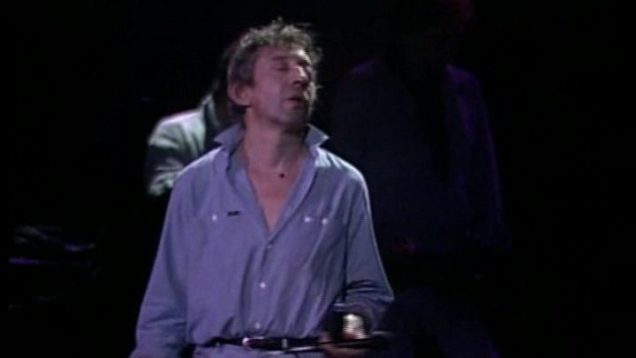 168-serge-gainsbourg-mickey-maousse-casino-de-paris-1985-bloquee-mp4 vignette